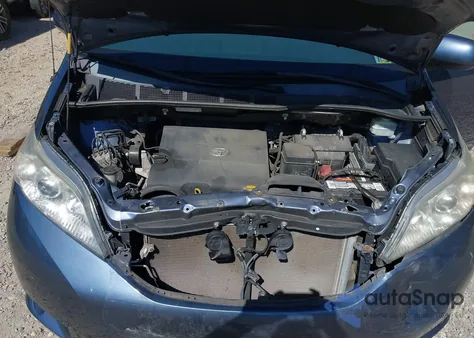 2013 Toyota Sienna Le V6 8 Passenger из США, поврежденный, VIN 5TDKK3DC5DS352230